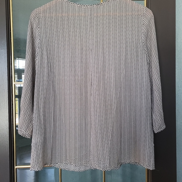 Blouse - Picture 3 of 3